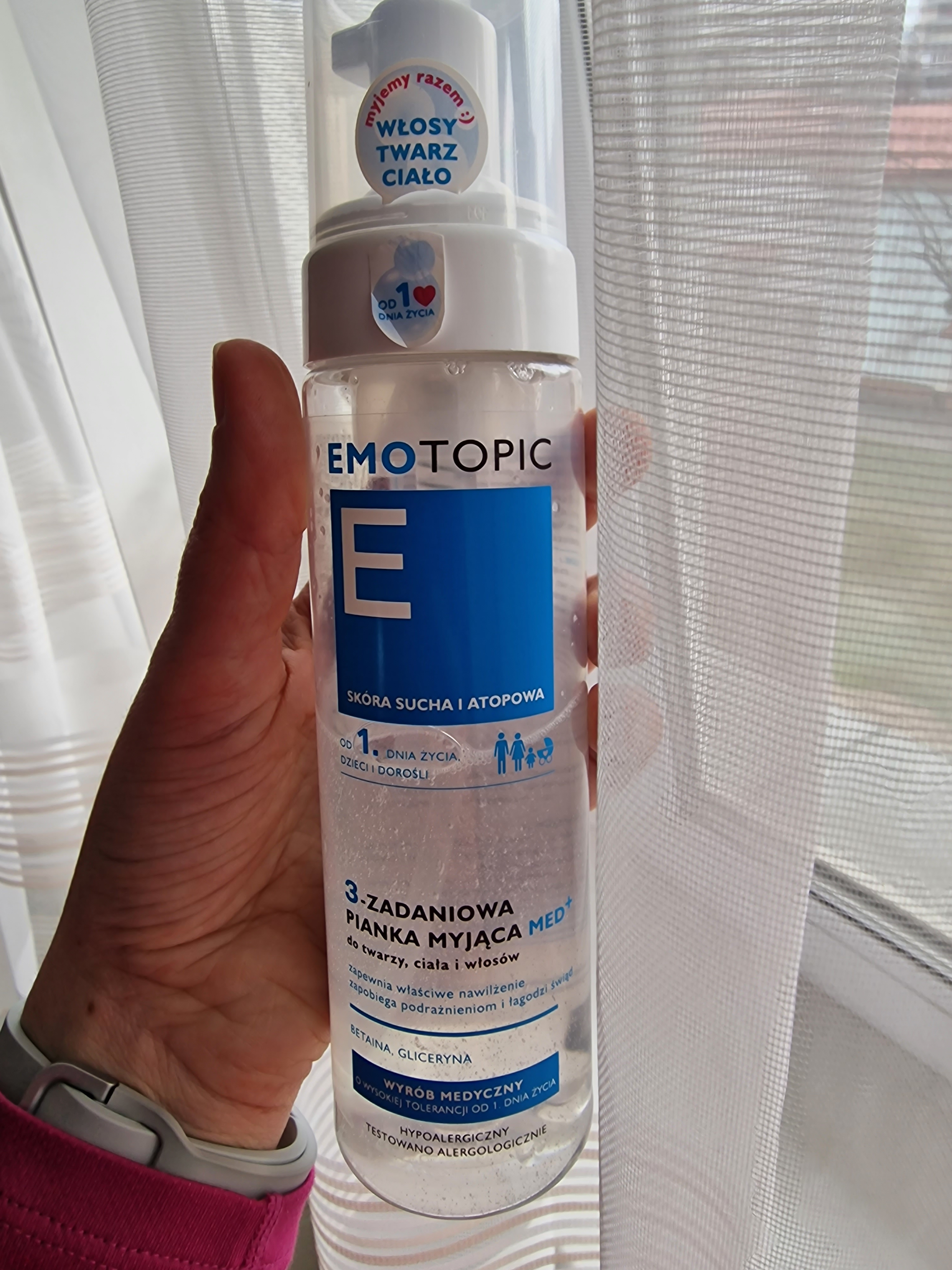 3-цільова очищуюча пінка  Emotopic від польського бренду Pharmaceris