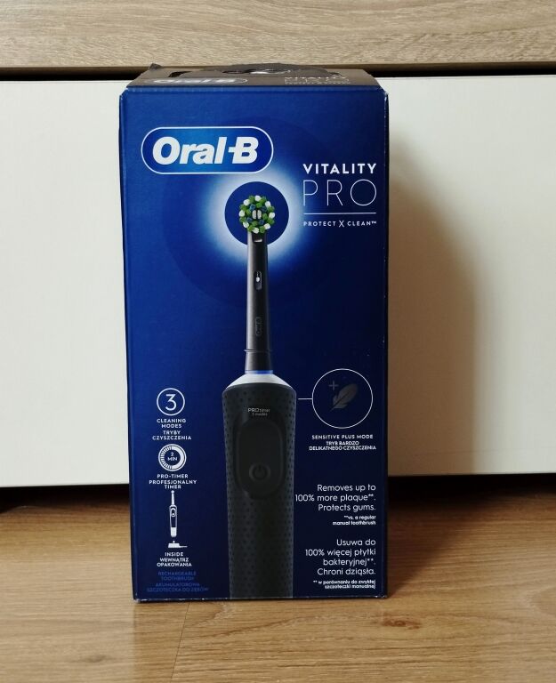 Електрична зубна щітка Oral-b Vitality Pro × Clean black