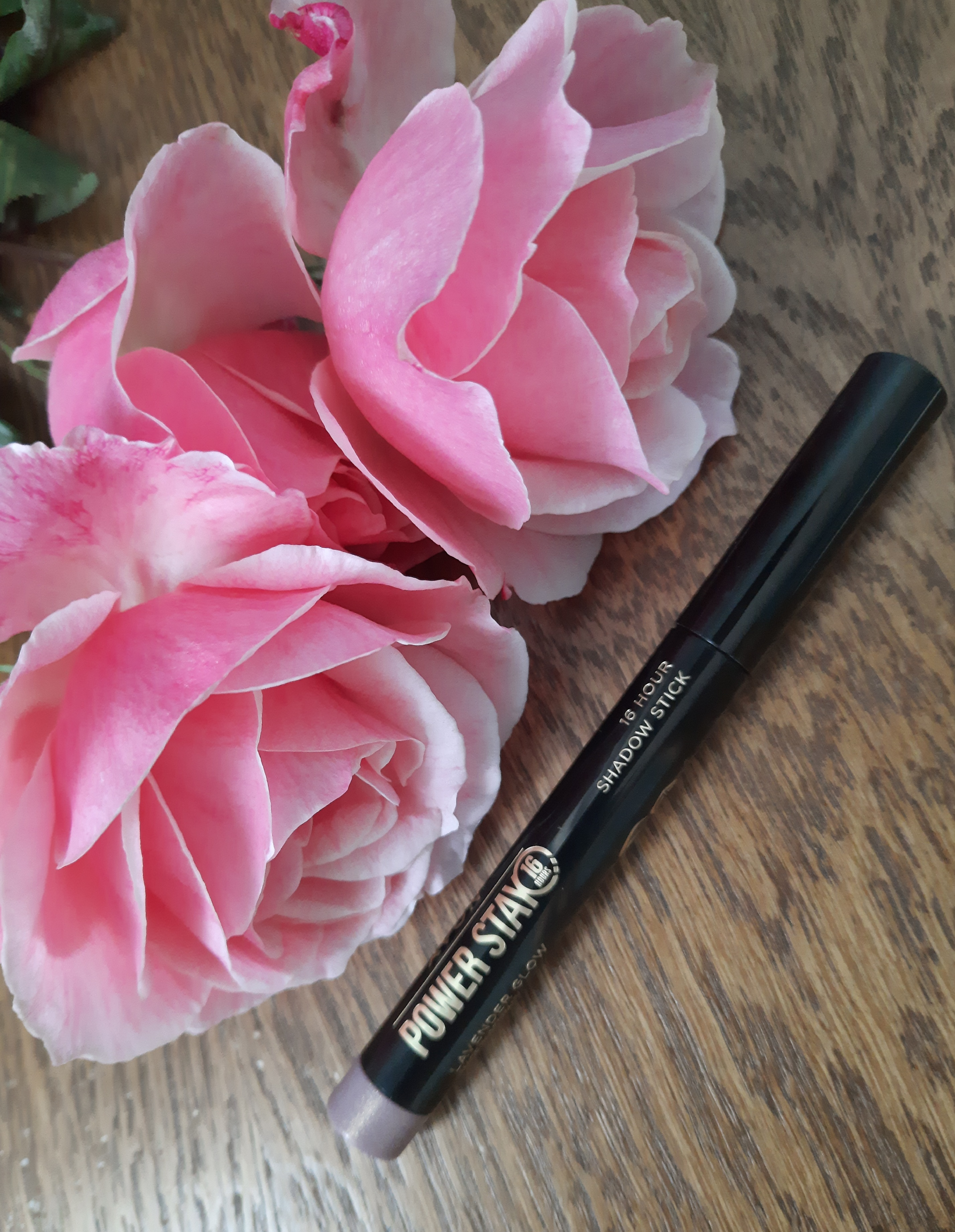 Тіні-олівець для повік Avon Power Stay 16 Hour Shadow Stick