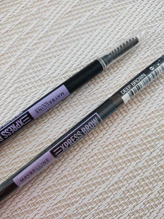 Maybelline New York Brow Ultra Slim Eyebrow Pencil