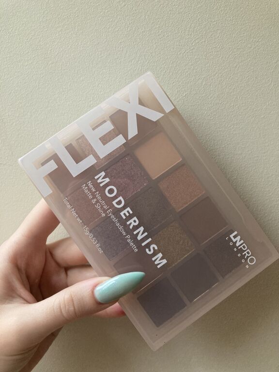 LN Pro Flexi Eyeshadow Palette або +1 бʼюті хотілка в моїй скарбничці