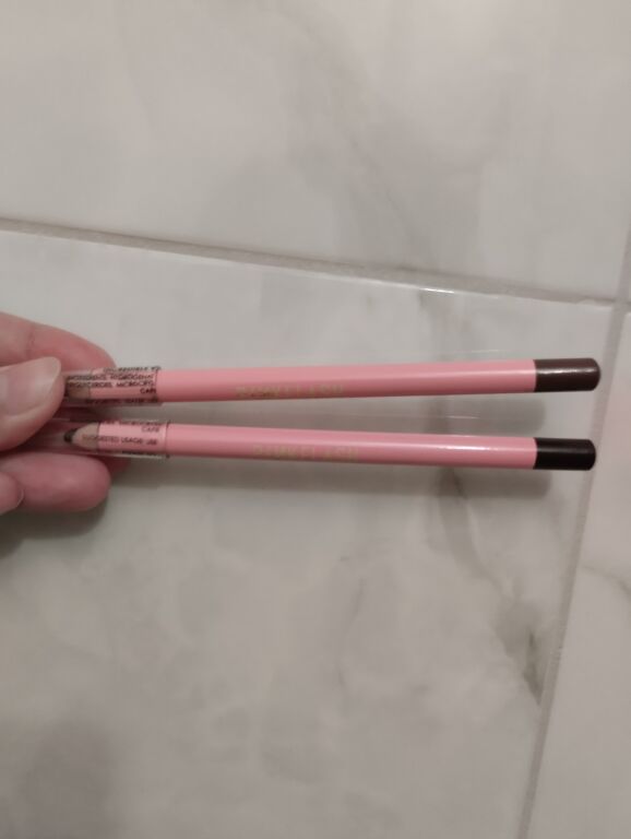 Pinkflash Олівець для брів Incredible Waterproof Eyebrow Pencil