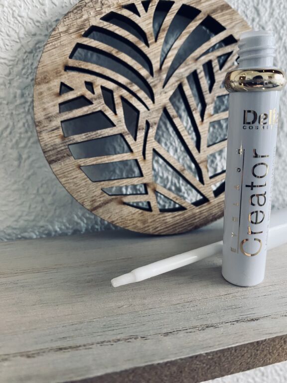 Delia Lash & Brow Enhancer Eyelash Creator