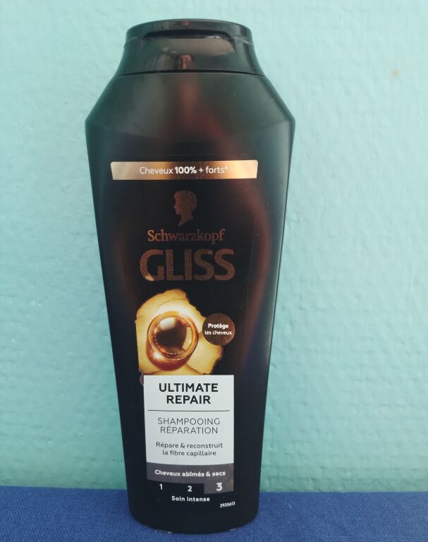 Gliss. Ultimate repaire. Зміцнюючий шампунь.