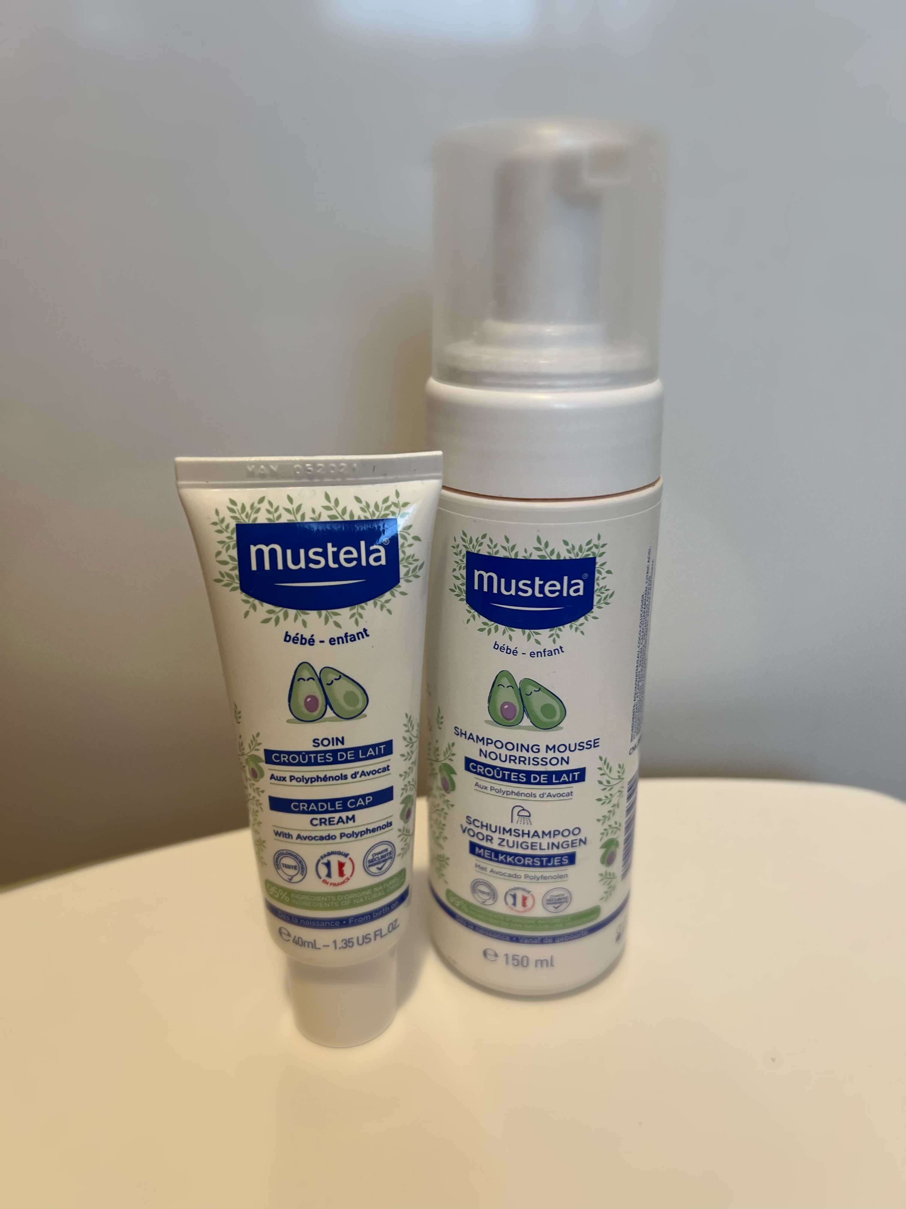 Mustela - Перемога над молочними кірочками