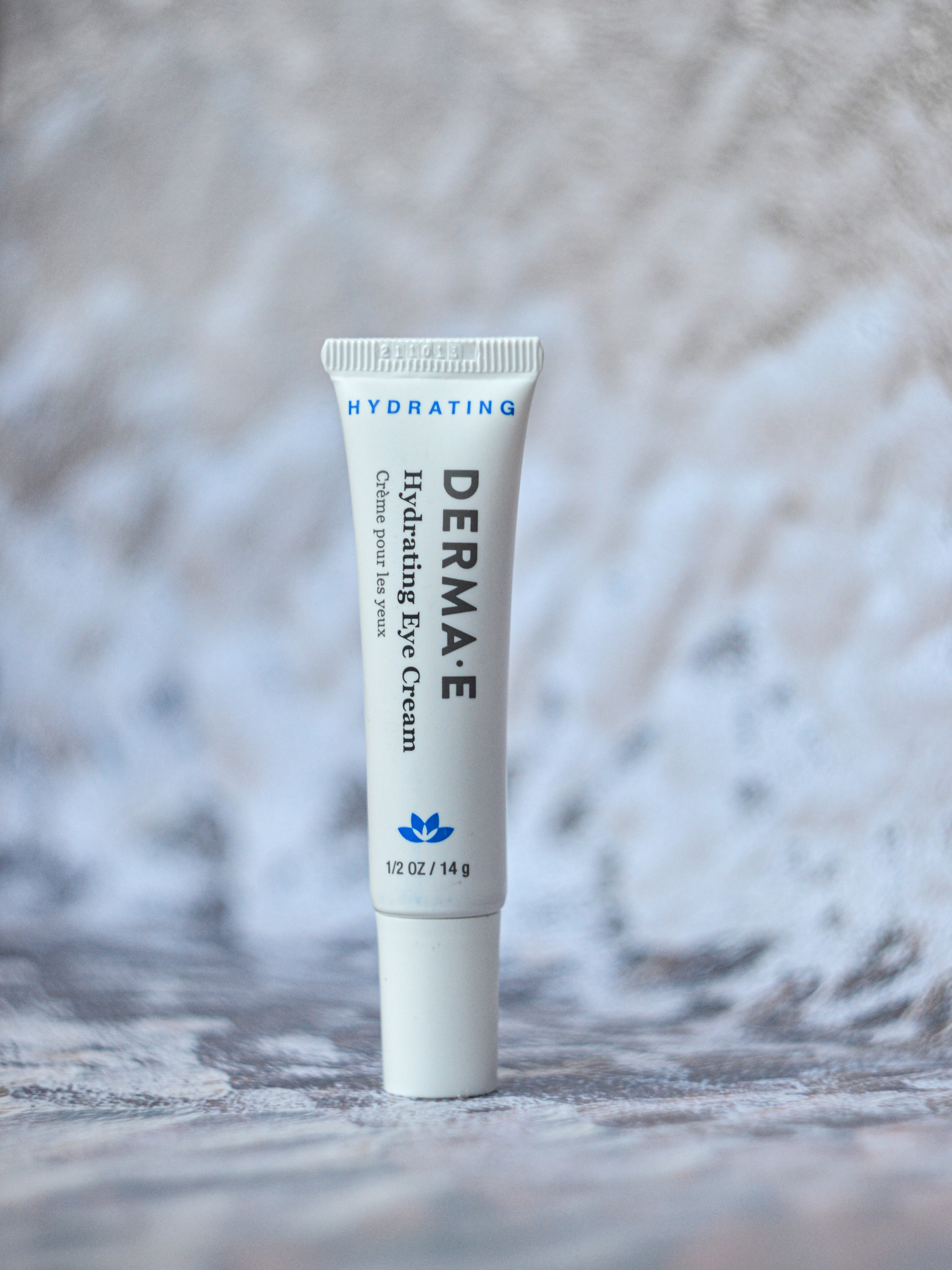 Derma E Hydrating Eye Cream: жирна шкіра скаже вам "дякую"