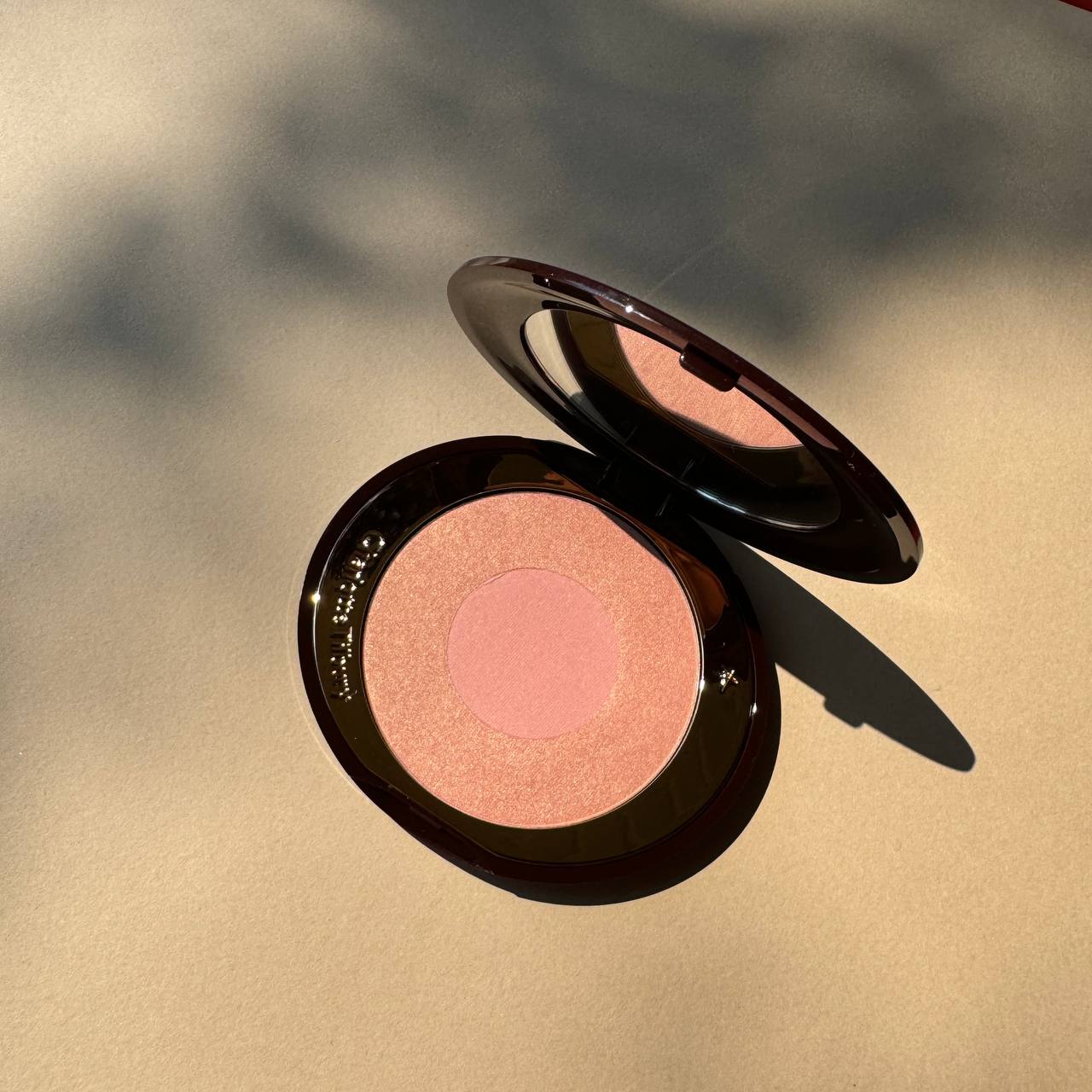 Charlotte Tilbury Cheek To Chic Blush, Love Glow