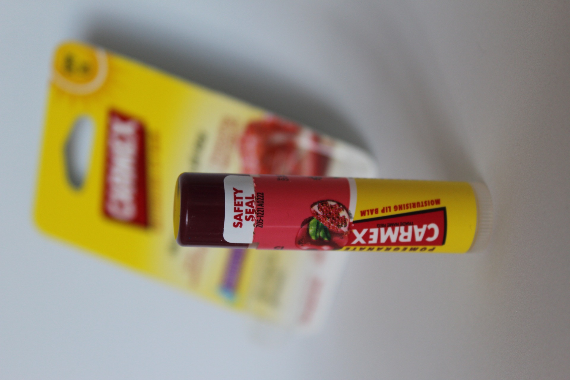 Carmex Lip Balm Гранат