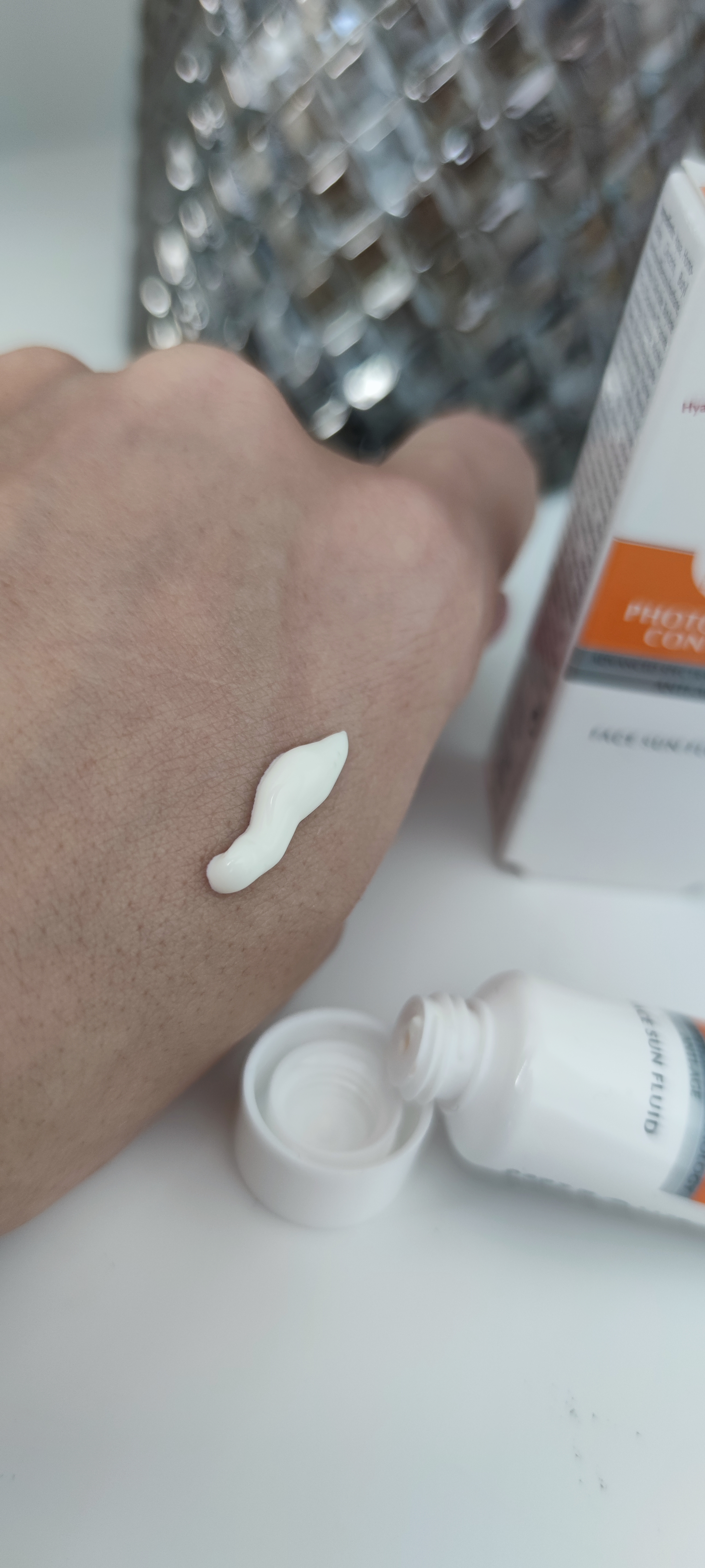 Чому сонцезахисні засоби такі важливі? Eucerine SPF50