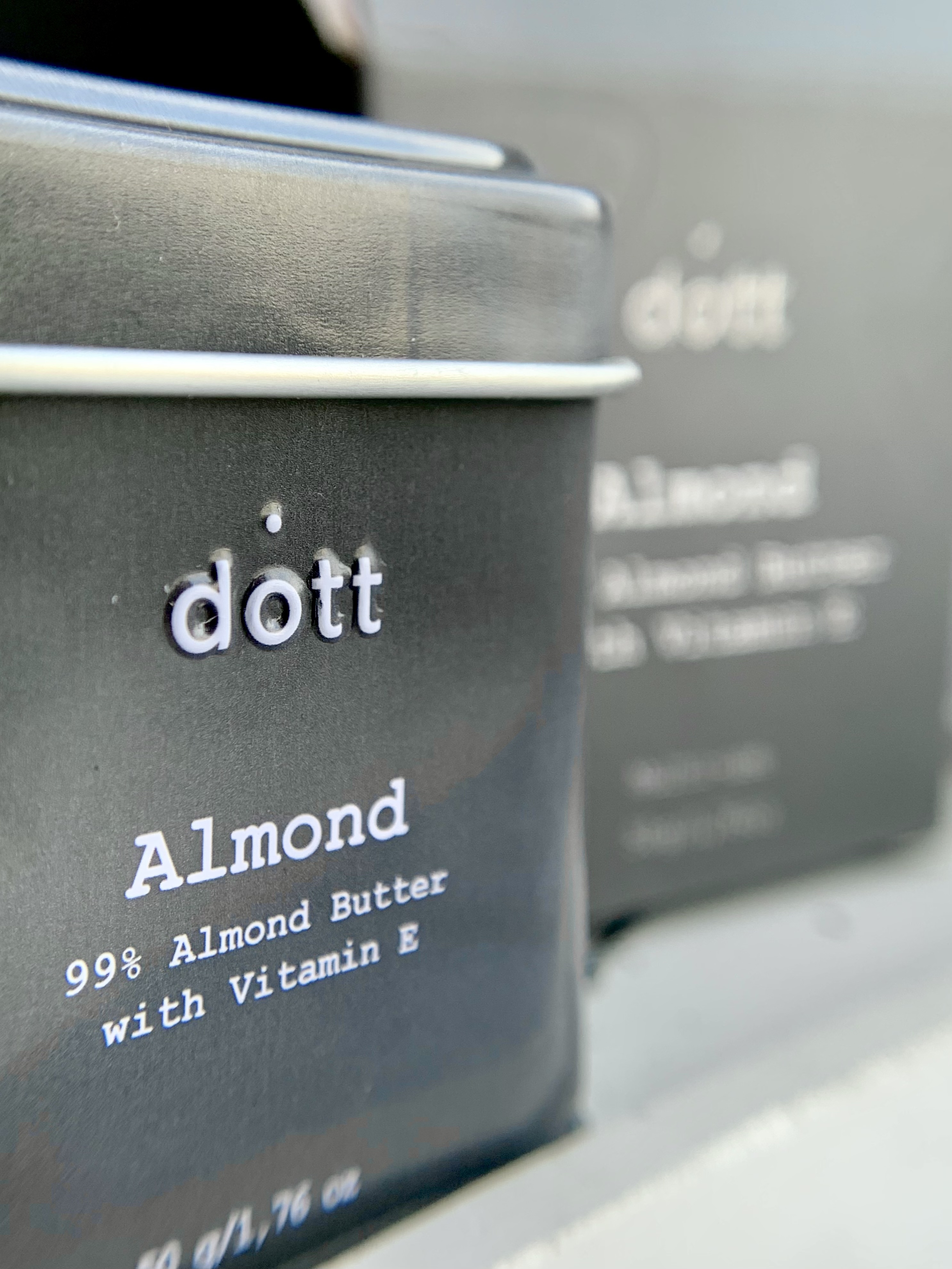 Multi-use Almond butter від українського бренду Dott