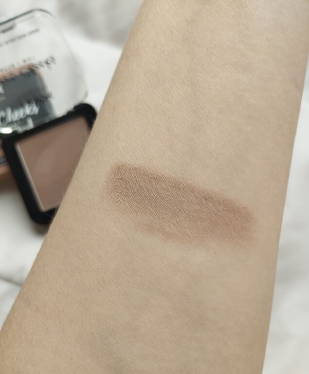 Nyx So taupe 09 - один із улюблених скульпторів