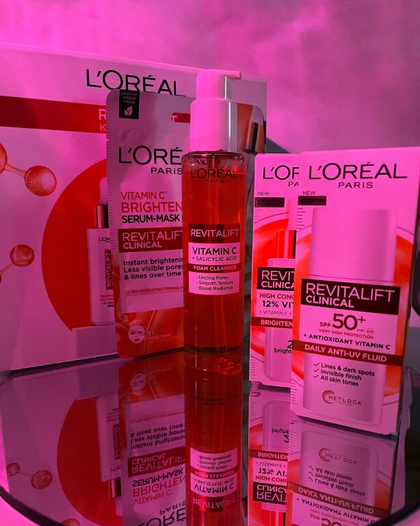 Мої враження від L'Oreal Revitalift Vitamin C.