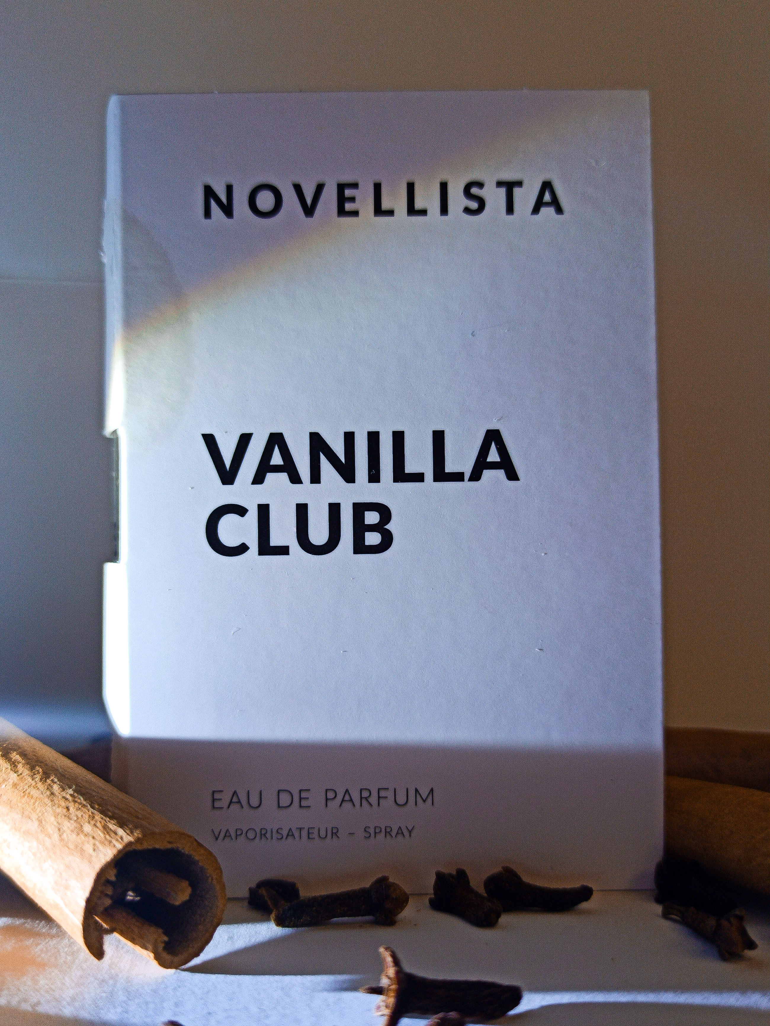 NOVELLISTA Vanilla Club: хто ж головний на цій вечірці?