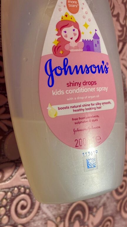 Відгук про Johnsons Baby Hair Care "Блискучі локони"