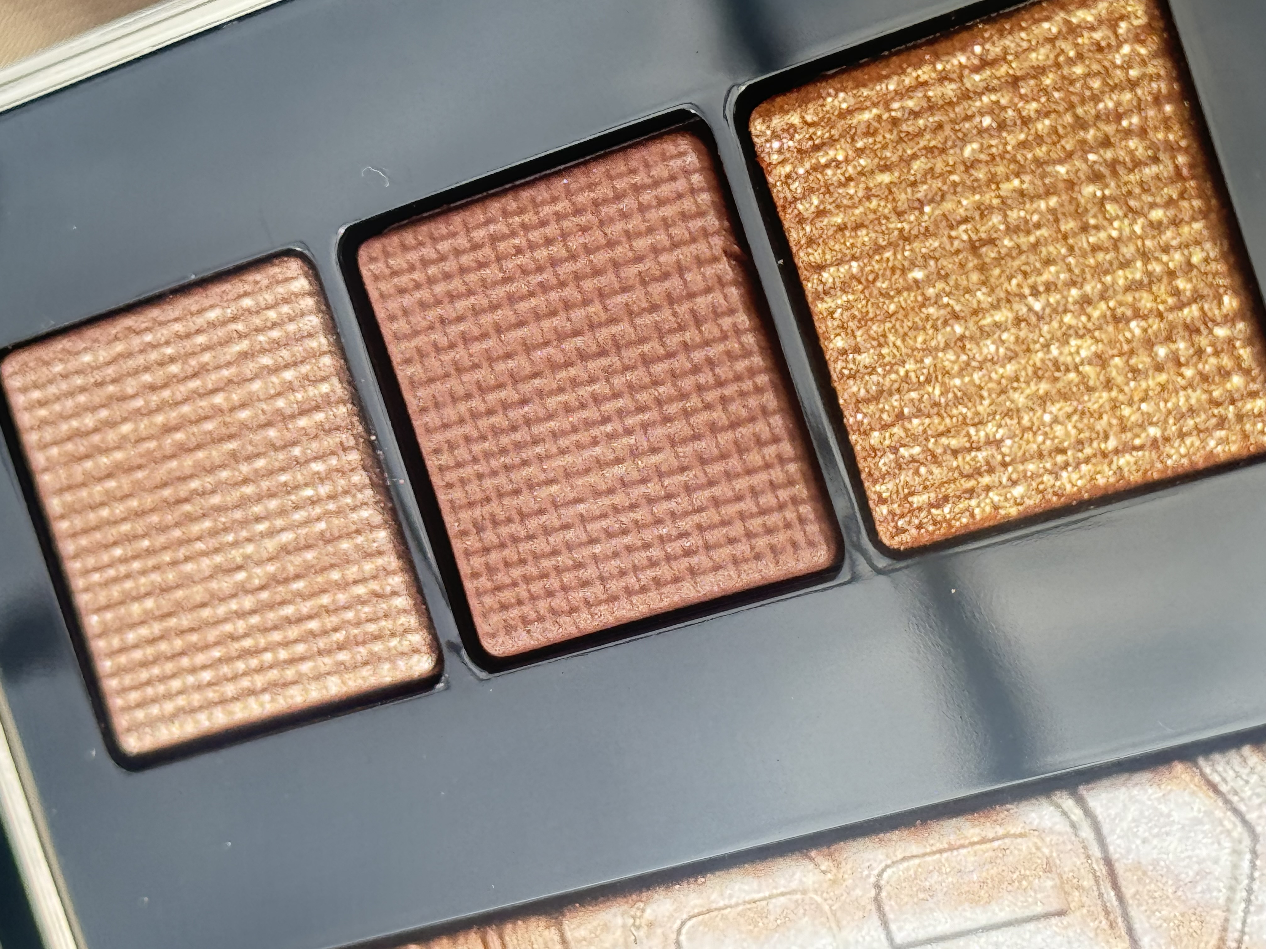 Bobbi Brown Lux Eye & Face Palette