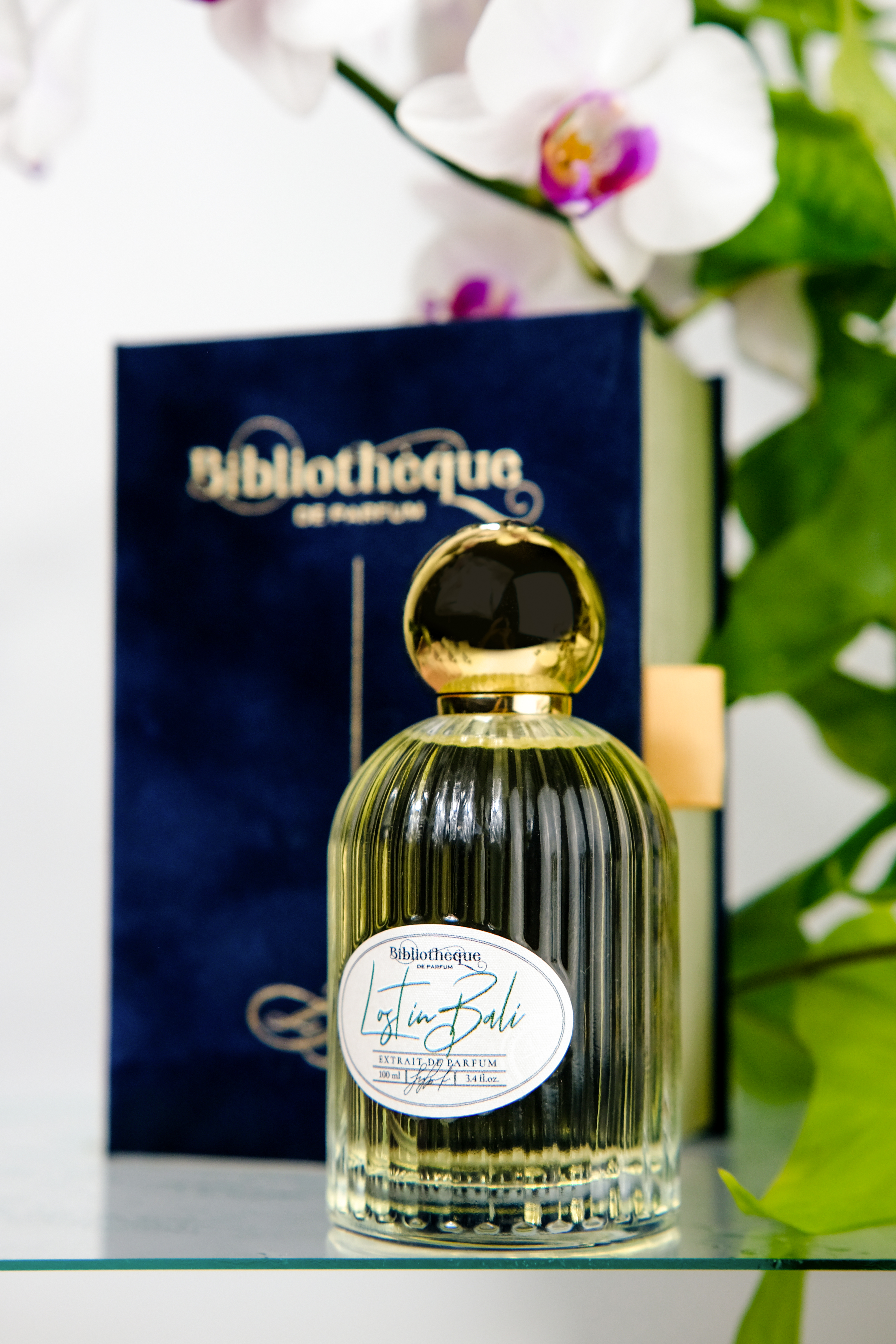 Загубленні посеред таємничого острова: Bibliotheque de Parfum Lost in Bali