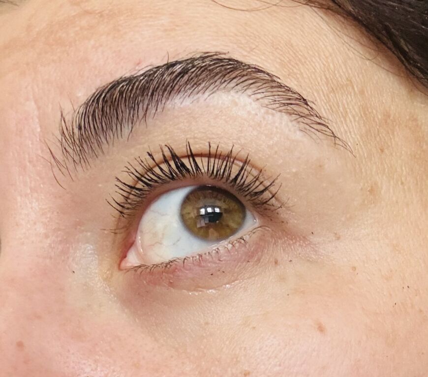 Magical Туш для брів L'Oreal Paris Infaillible Brows 24H Volumizing Eyebrow Mascara