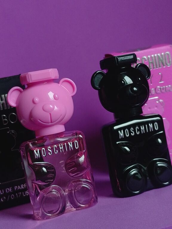 Moschino: Toy Boy чи Toy 2 Bubble Gum?