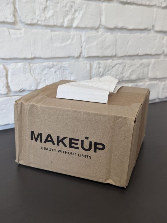 Розпаковка MAKEUP: ціла коробка новинок!