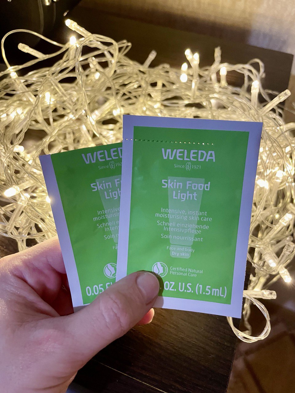 Weleda Skin Food Light