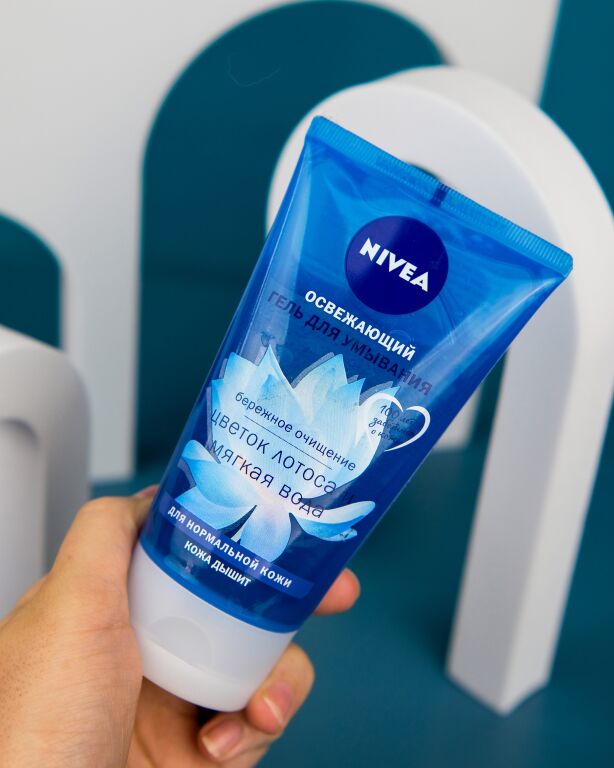 Nivea Aqua Effect : чи відкриває гель друге дихання? 