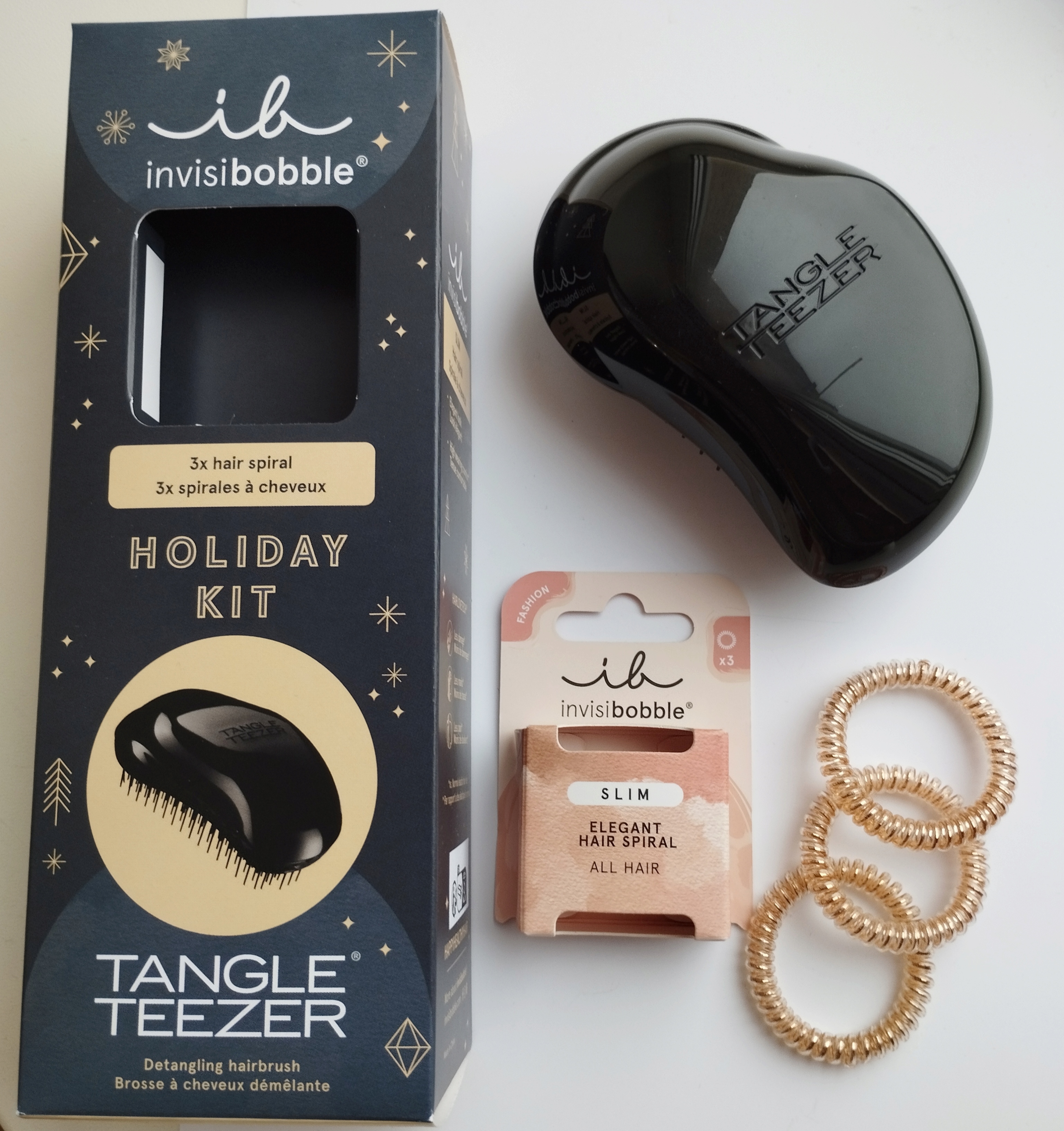 Супер набір invisibobble x Tangle Teezer Holiday kit.