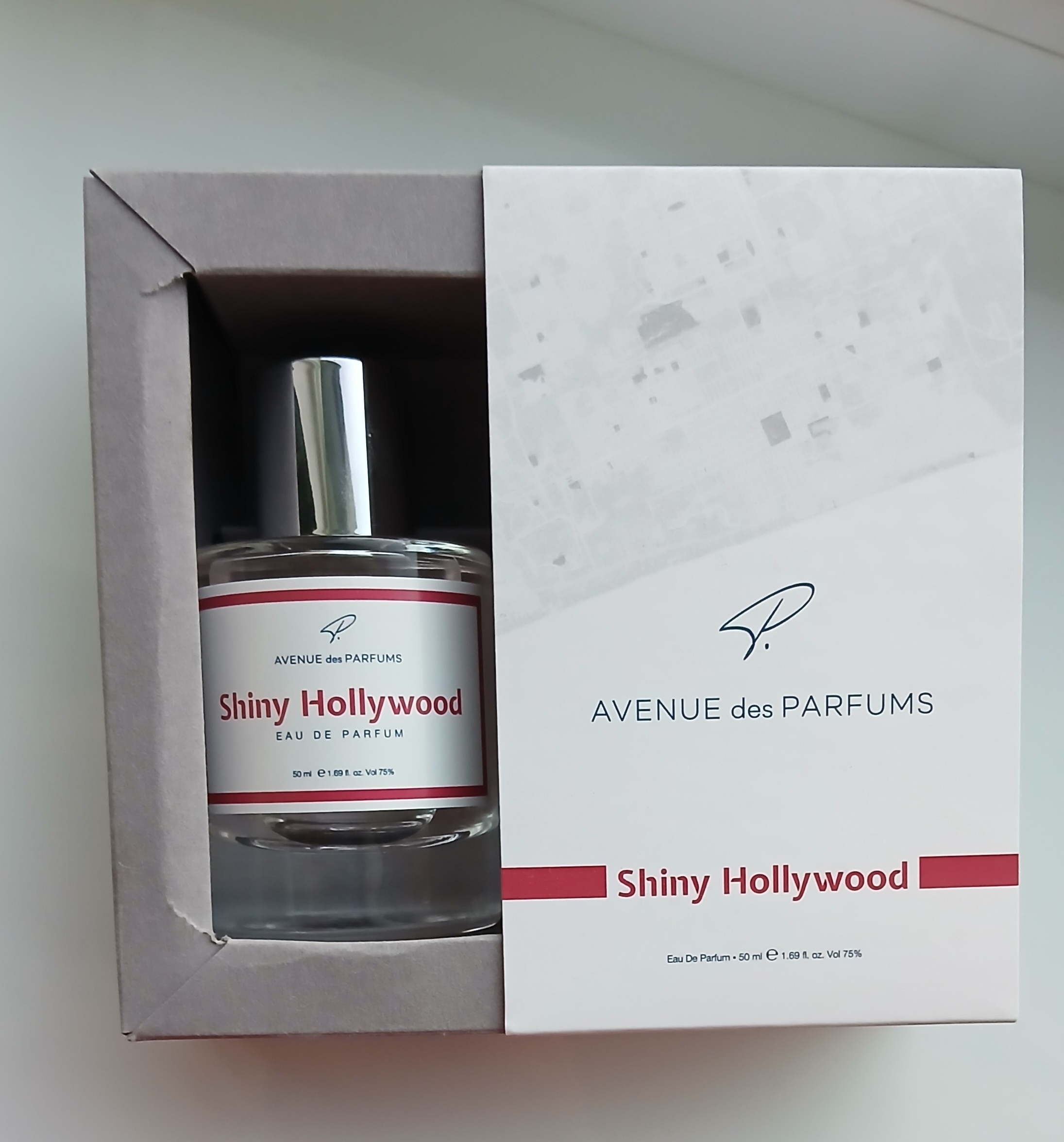 Avenue des Parfums Shiny Hollywood