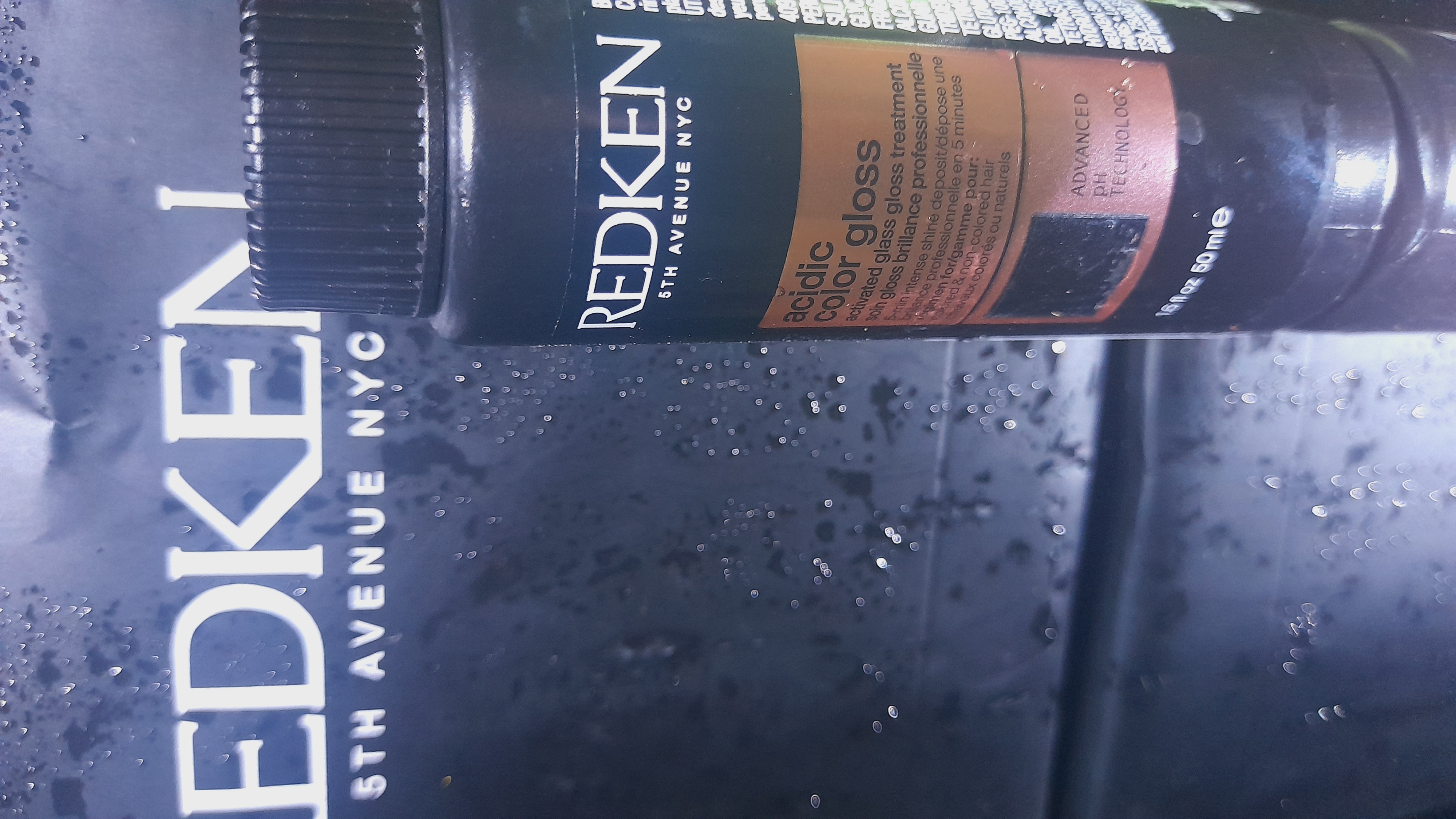 Тестування засобів від REDKEN