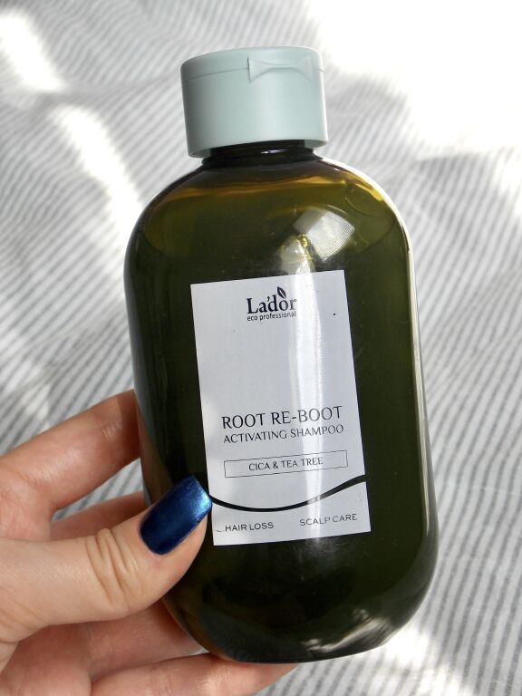 Lador Root Re-Boot Awakening Shampoo Cica & Tea Tree