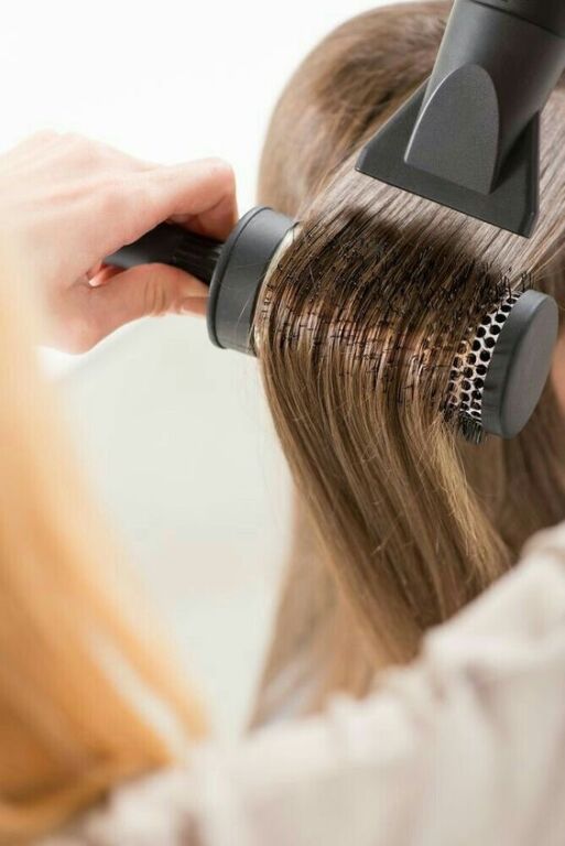 Щоб запобігти пошкодженню волосся під час сушіння, слід дотримуватися наступних рекомендацій: