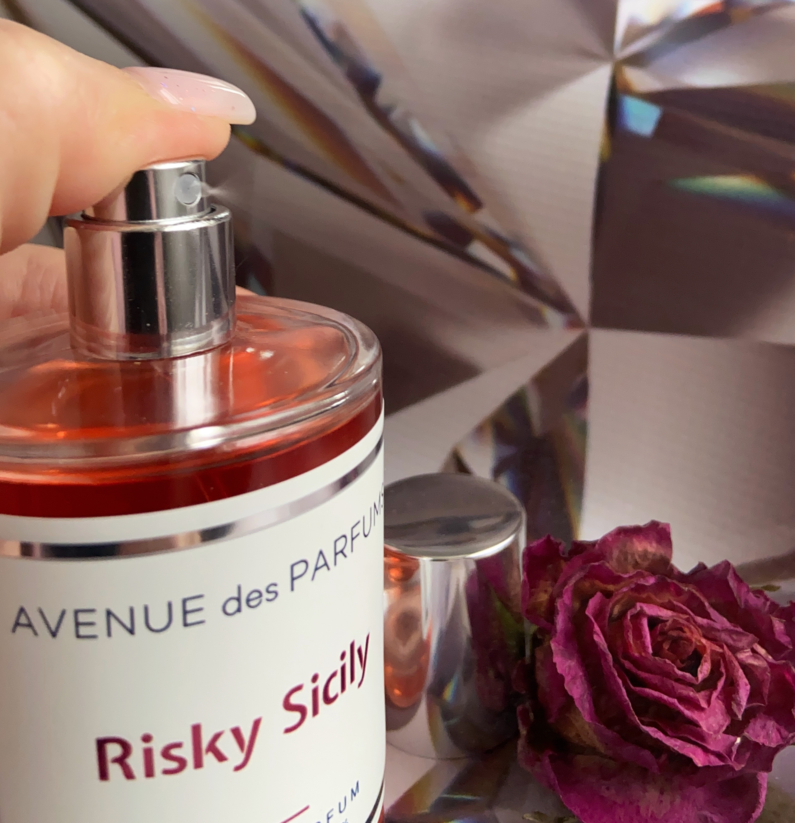 Risky Sicily | Avenue des Parfums