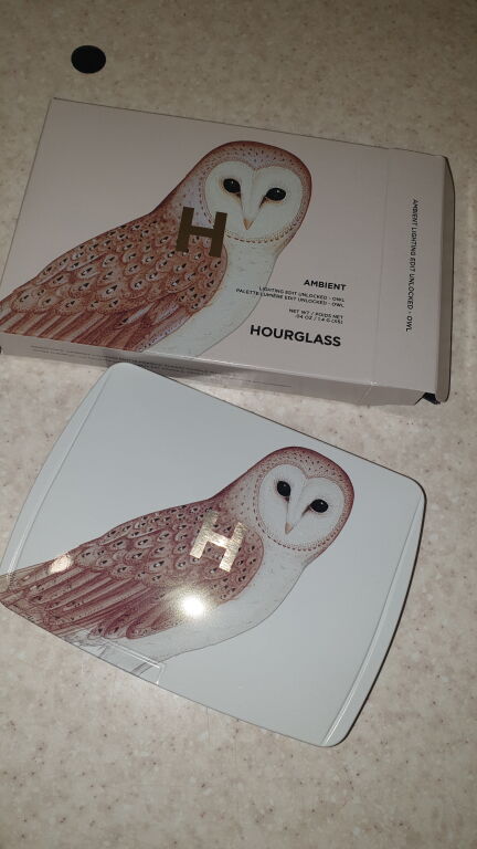 Hourglass AMBIENT LIGHTING EDIT  UNLOCKED Jellyfish palette (Owl packaging) 