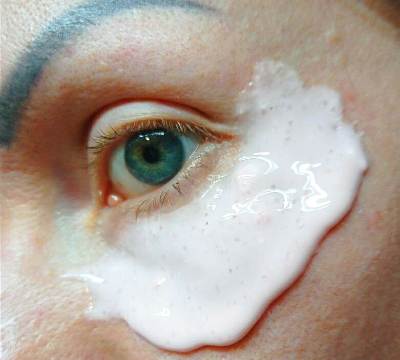 Альгінатна маска для шкіри навколо очей, з пептидами