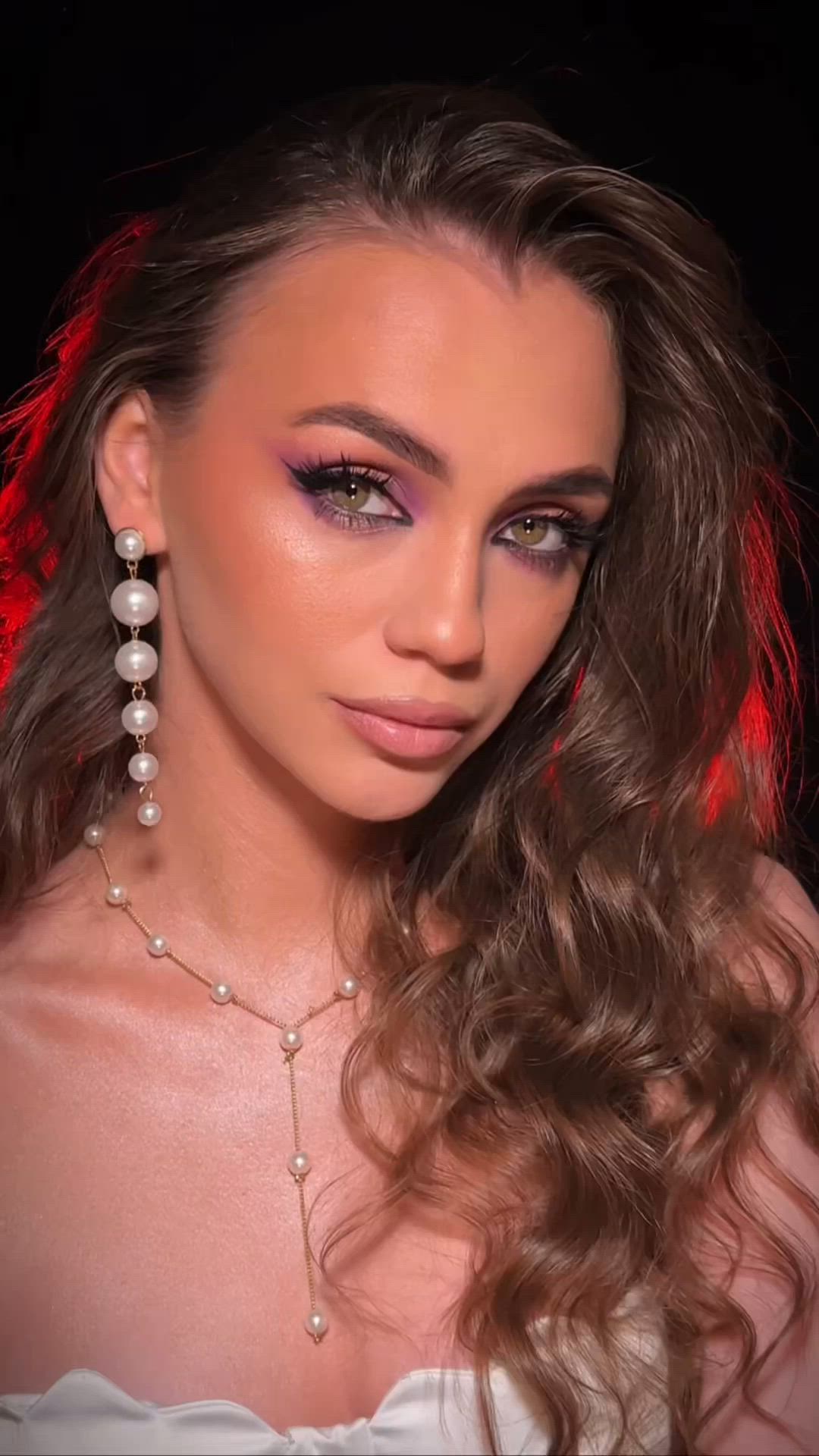 Violet makeup