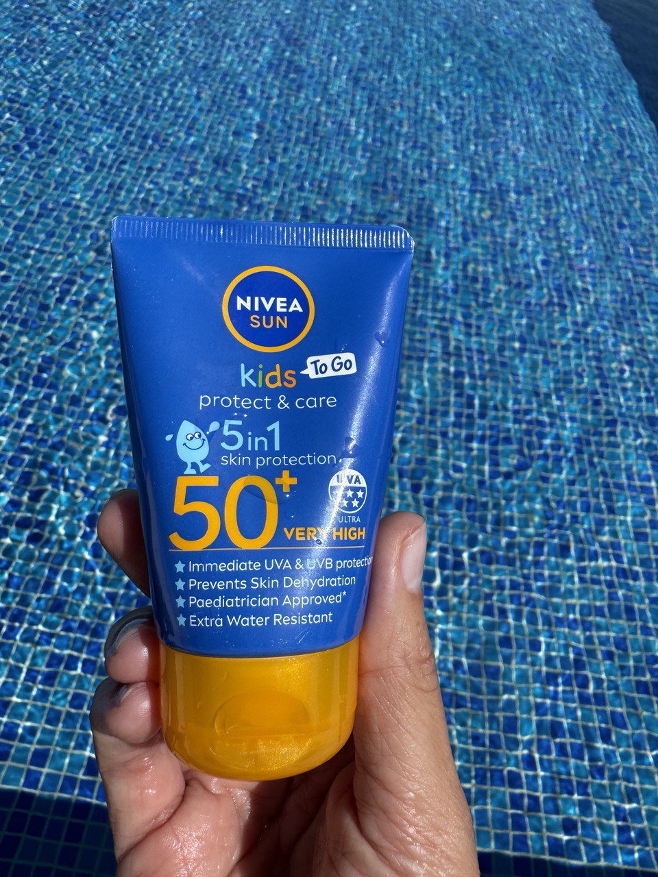 Захист влітку з Nivea Sun