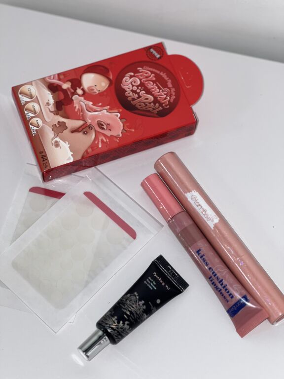 Розпаковка тижня: Avon, Elizavecca, Gliss Kur, і знову GlamBee