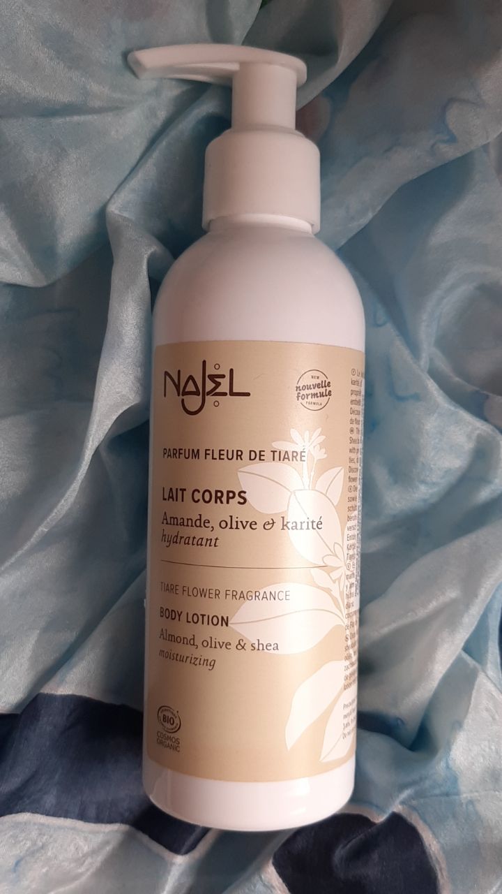 Молочко для тіла парфумоване “Гарденія”  Najel Organic Body Milk Tiare Flower