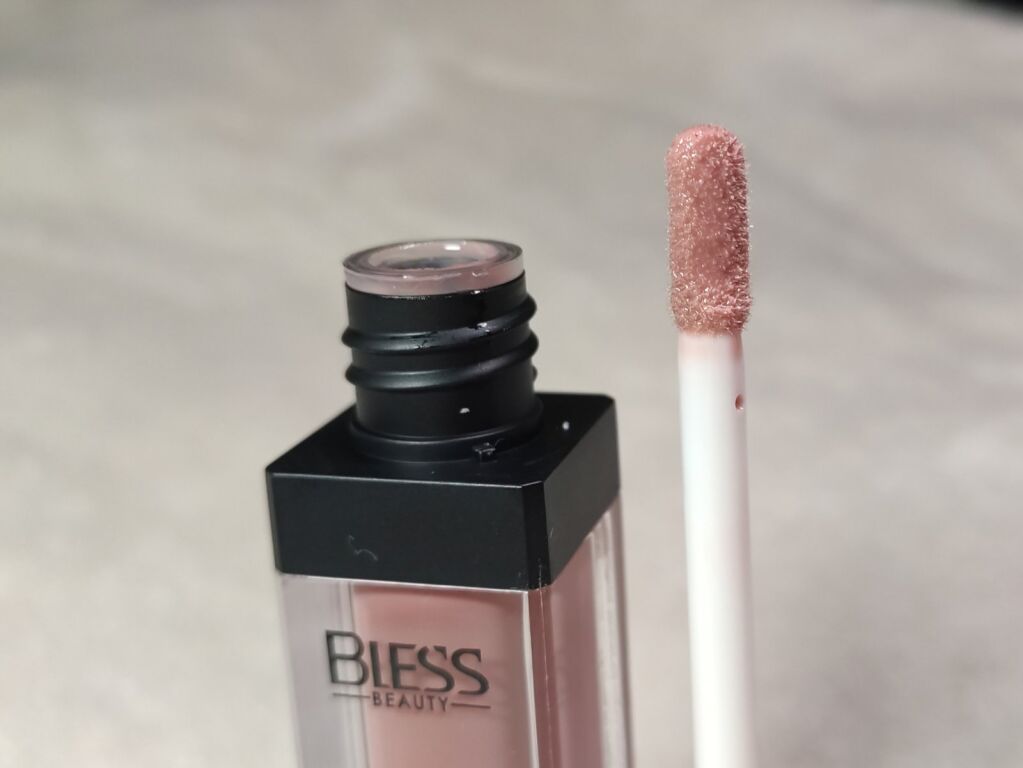 Блиск для губ Bless Beauty Glow Lip Filler