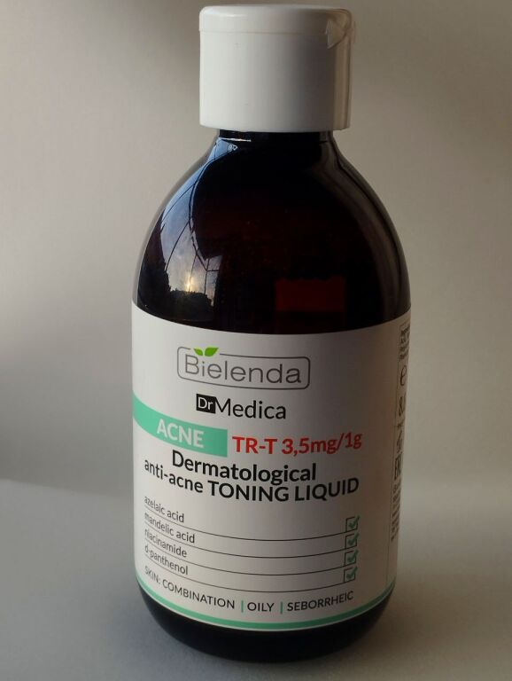 Bielenda Dr Medica Acne Dermatological Anti-Acne Liquid Tonic: Не тільки для проблемної шкіри!
