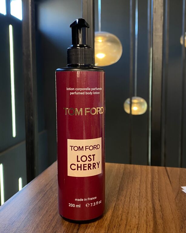 Лосьйон для тіла Tom Ford Lost Cherry