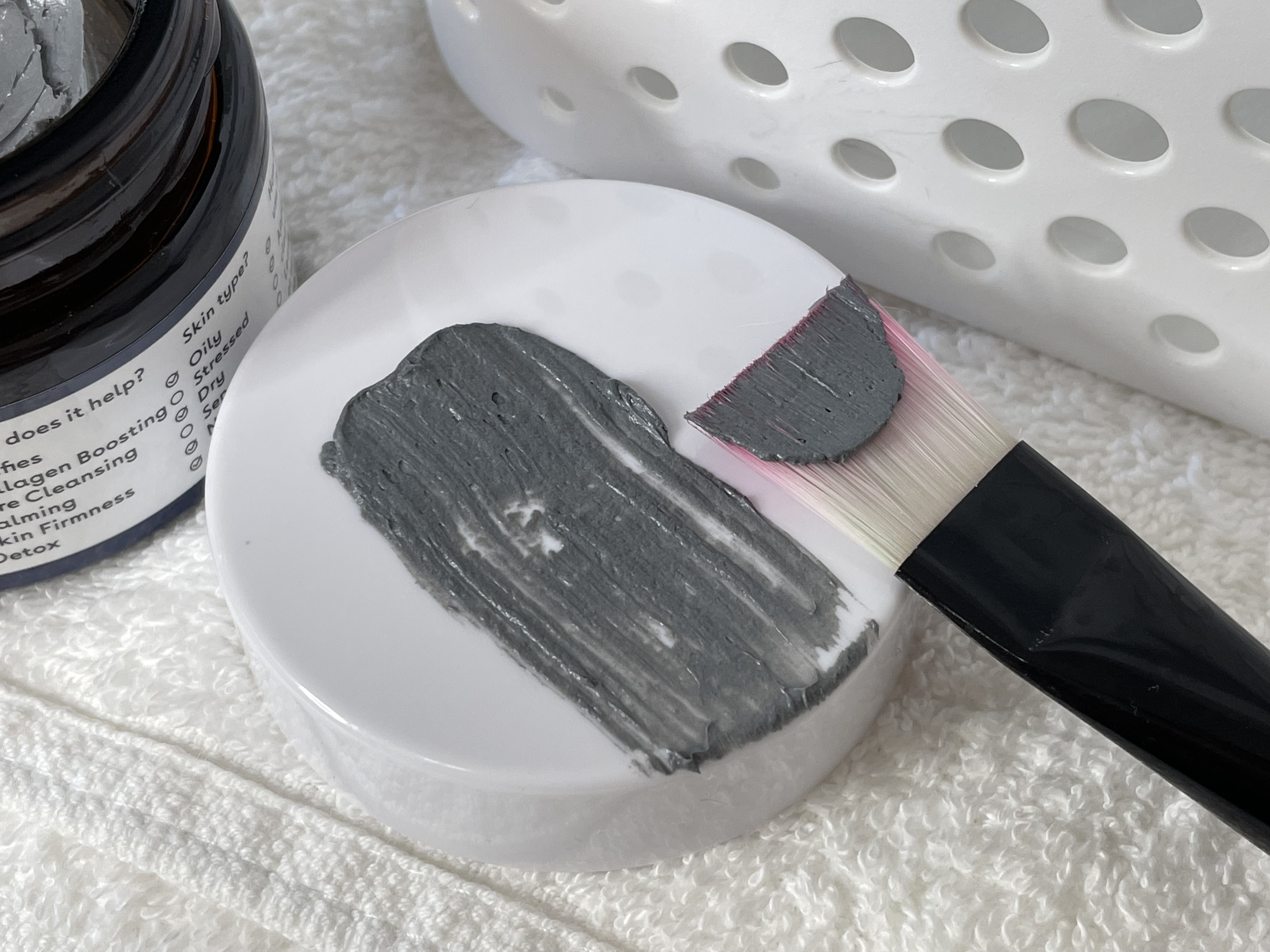 Q+A | Activated Charcoal Face Mask