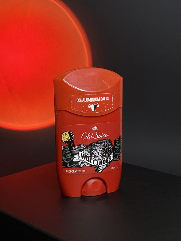 Улюблений дезодорант Old Spice Wolfthorn