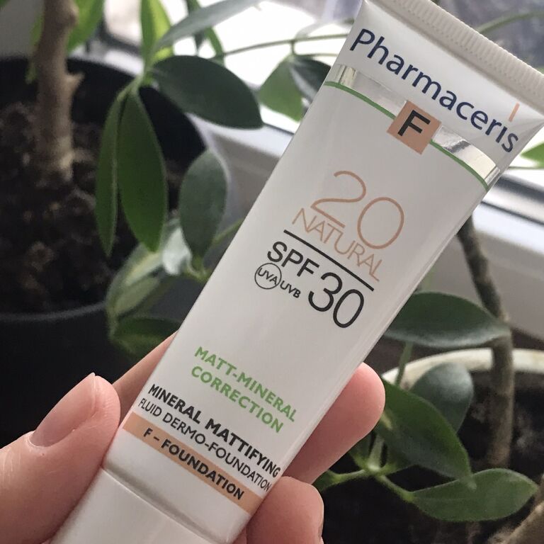 💗 Pharmaceris F Mineral Mattifying Fluid Dermo-Foundation SPF 30💗