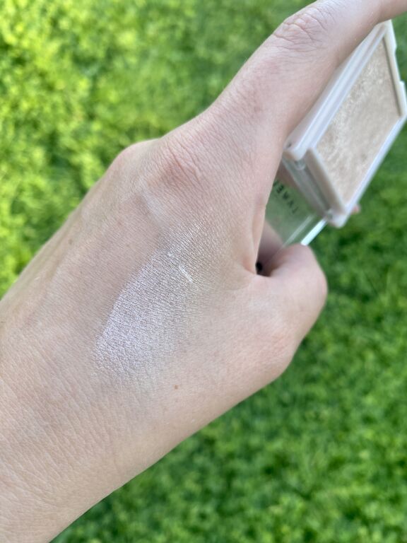 Хайлайтер для обличчя Lamel Professional Blush Cheek Colour Highlighter 💖