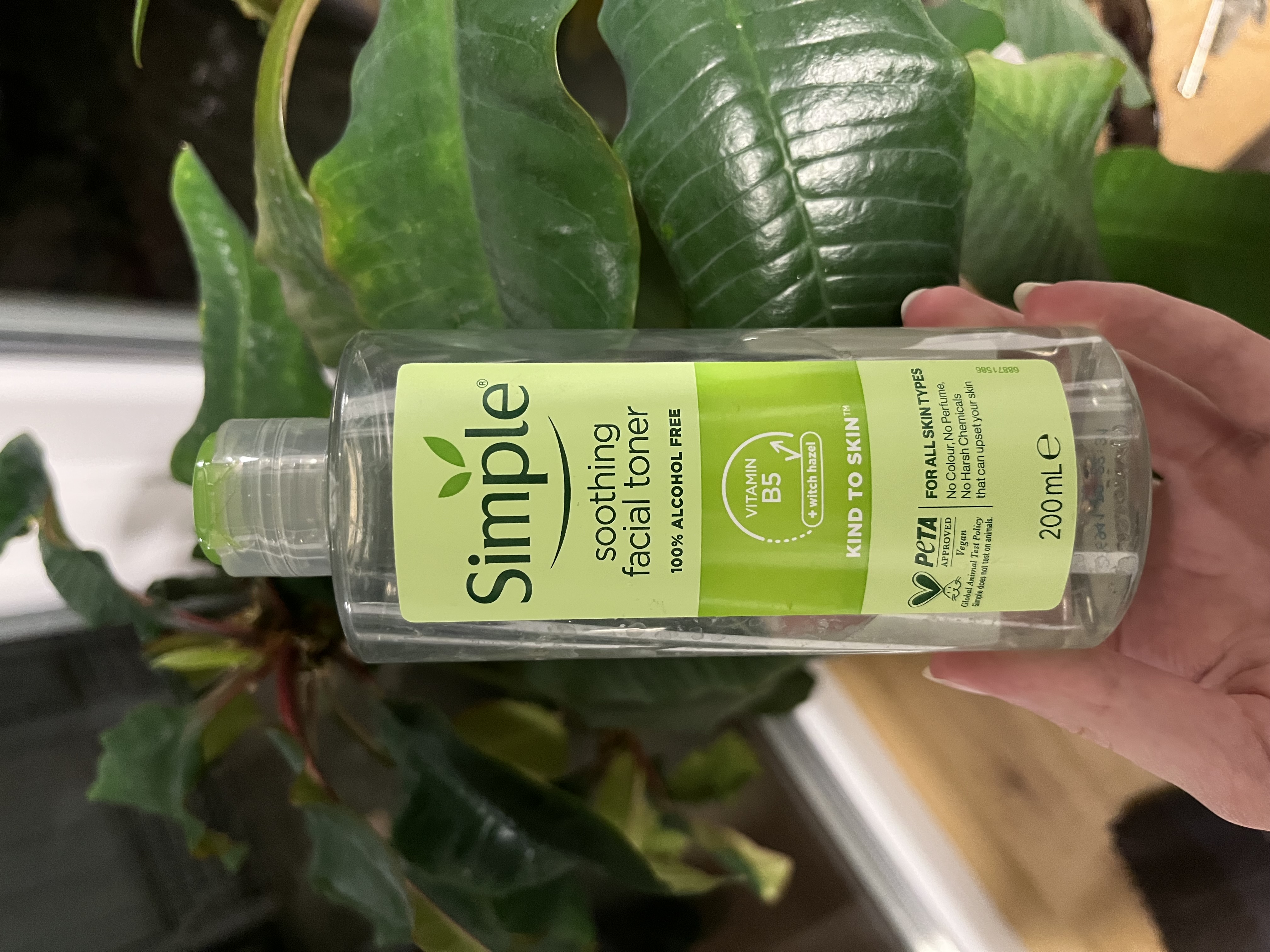 Simple Kind To Skin Soothing Facial Toner