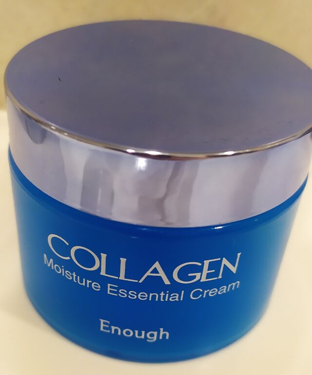 Зволожуючий крем для облисчя з коллагеном Enough Collagen