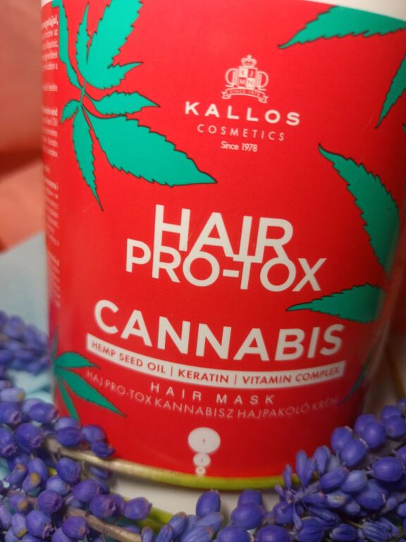 Kallos Cosmetics Hair Pro-Tox Cannabis Mask- Неймовірний запах, але маскою я б не назвала...