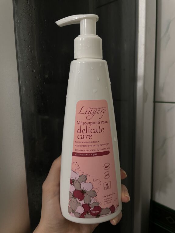 Міцелярний гель для інтимної гігієни Lingery Delicate Care