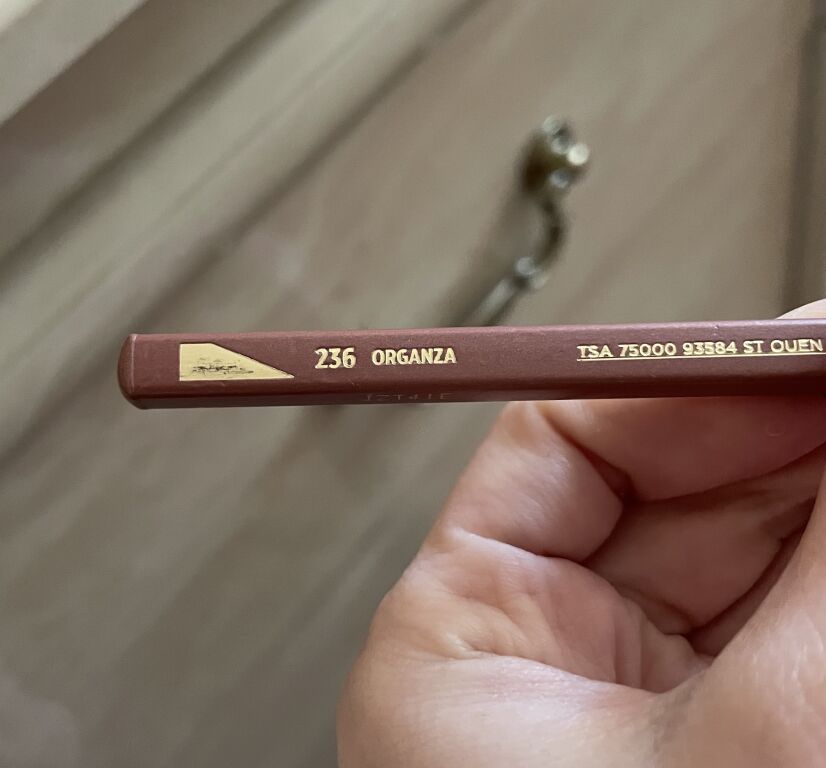 Олівець для губ Loreal Paris le lip liner 236