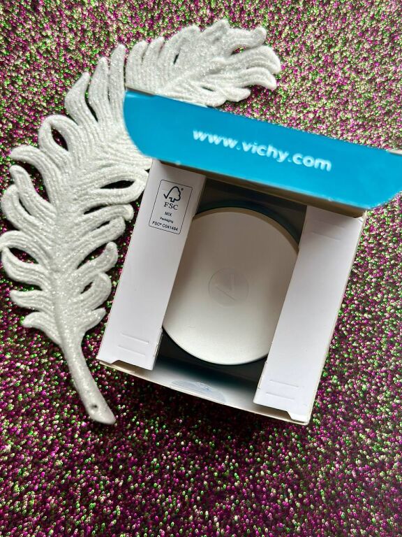 Vichy Mineral 89 Light 72H Moisture Boosting Cream